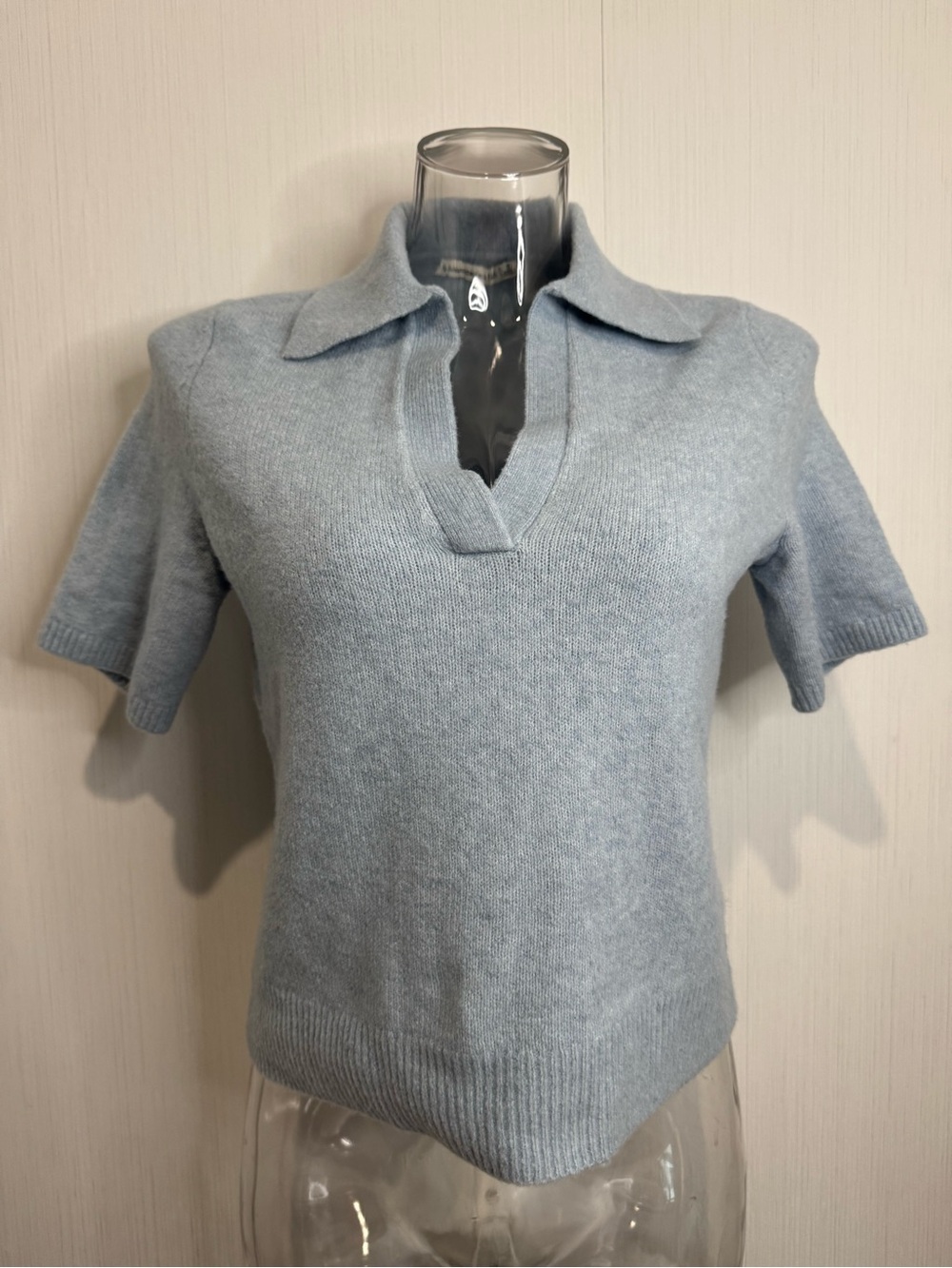 ABERCROMBIE SWEATER. Blue. Small. No flaws.